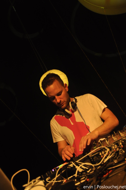 ELEKTRA W. PAN-POT (MOBILEE) - Pátek 14. 12. 2012